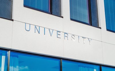 Should students enter UCAS clearing before results day 2019?